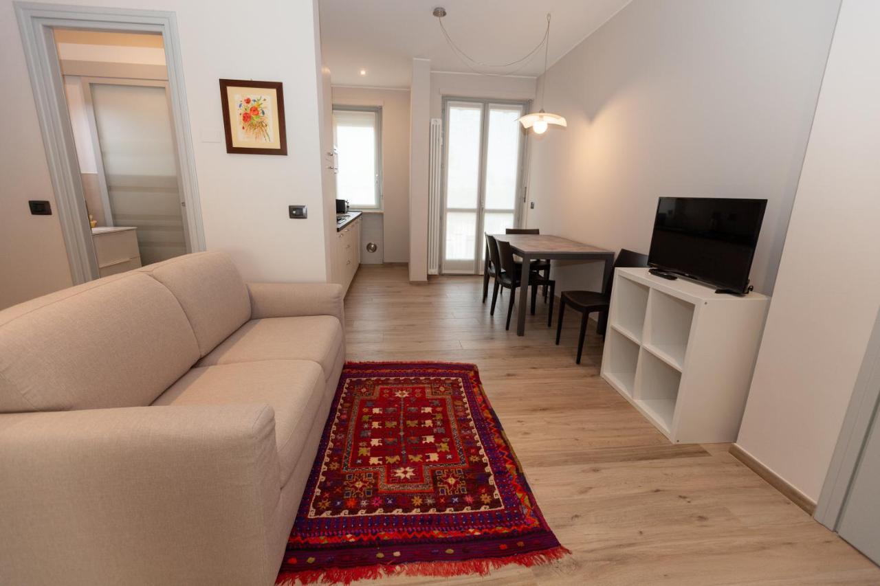 Rossini15 - Garage Privato Apartment Alba  Ngoại thất bức ảnh